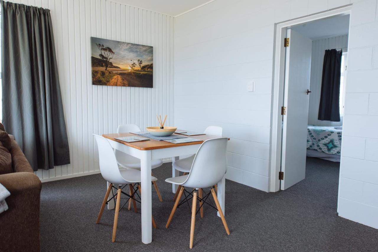 Pounawea Waterfront Motels Eksteriør billede